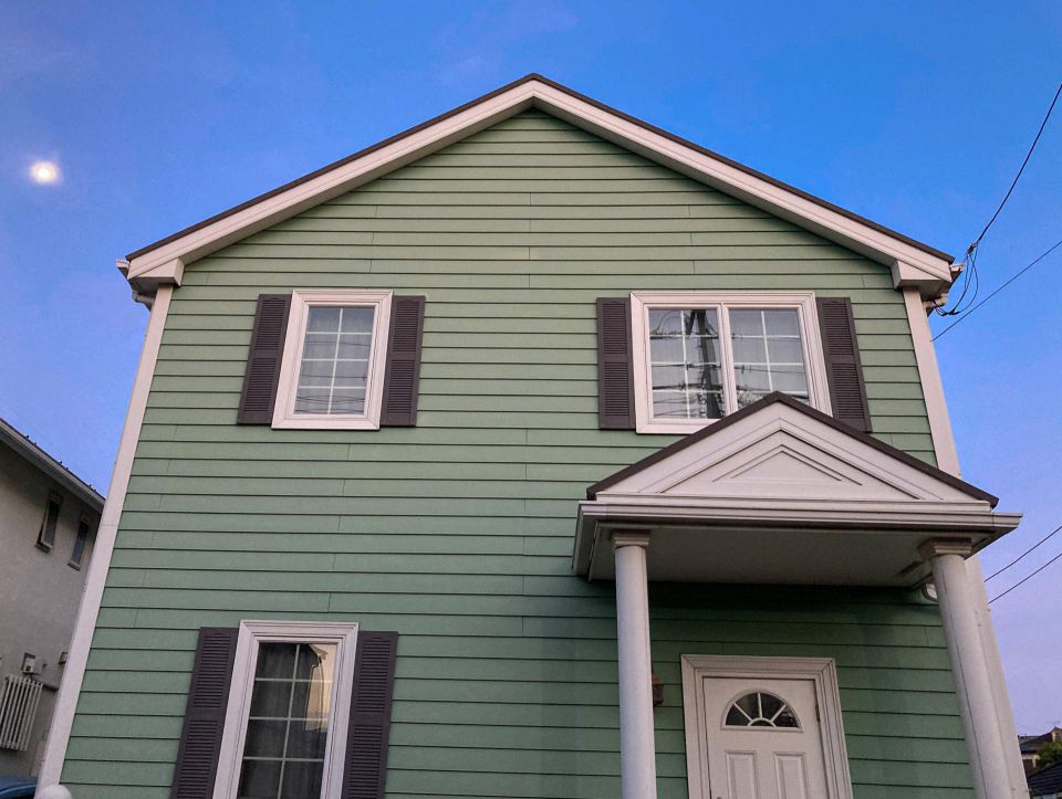 シャッター修理の極意：業者選びから自分でできる簡単メンテナンスまで